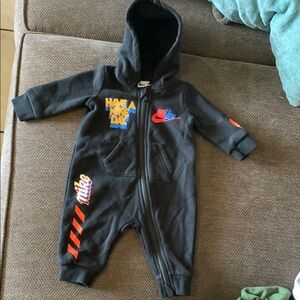 Nike baby boy overall sz 3m cotton